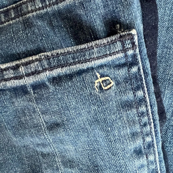 Rag and Bone jeans size 28. Excellent condition no stains or imperfections. - Picture 11 of 15